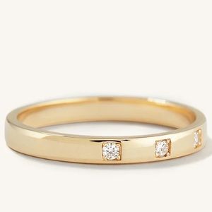 Mejuri Diamonds Band Size 8